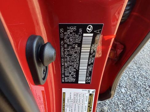 Used 2025 Lexus UX 300h AWD image 31