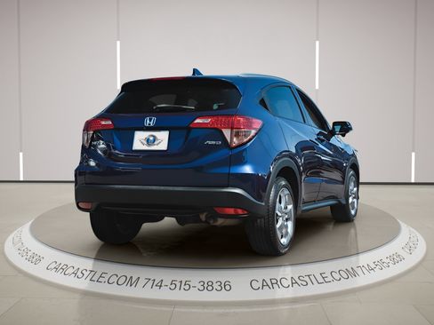 Used 2017 Honda HR-V EX-L image 6