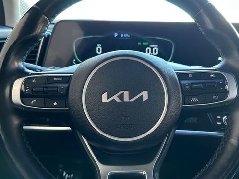 Used 2023 Kia Sportage EX image 21
