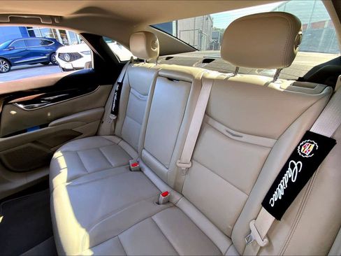 Used 2016 Cadillac XTS Luxury w/ Driver Awareness Package image 18