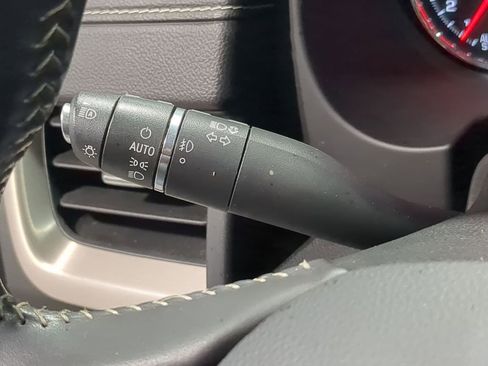 Used 2022 GMC Terrain Denali image 26