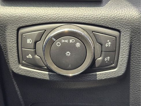Used 2022 Ford F250 Platinum w/ Tremor Off-Road Package AWD/4WD image 21