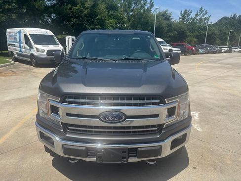 Used 2018 Ford F150 XLT w/ Equipment Group 302A Luxury AWD/4WD image 2