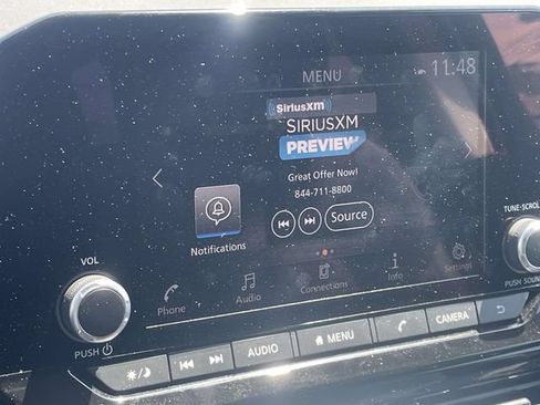 Used 2025 Nissan Pathfinder SV AWD/4WD image 17