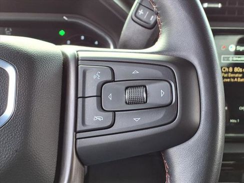 Used 2025 GMC Sierra 2500 AT4X image 13