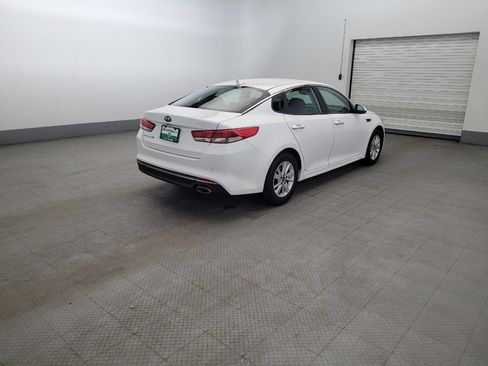 Used 2016 Kia Optima LX w/ LX Convenience Package FWD image 9