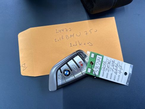 Used 2018 BMW 750i xDrive image 66