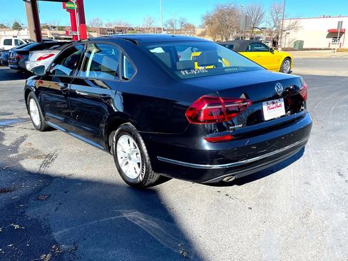 Used 2018 Volkswagen Passat 2.0T S image 3