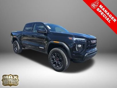 New 2025 GMC Canyon Elevation w/ Convenience Package