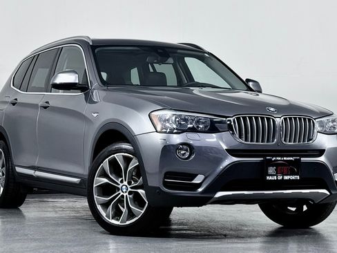 Used 2016 BMW X3 xDrive28i image 2