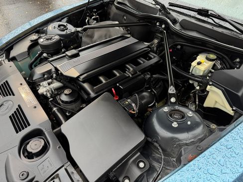 Used 2003 BMW Z4 2.5i image 47