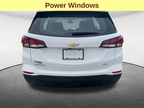 Used 2024 Chevrolet Equinox LS AWD/4WD image 10