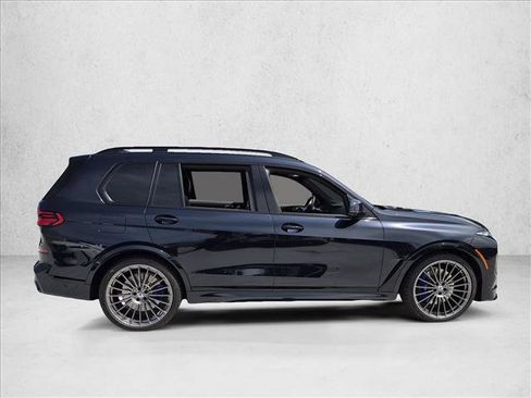 Used 2025 BMW ALPINA XB7 AWD/4WD image 4