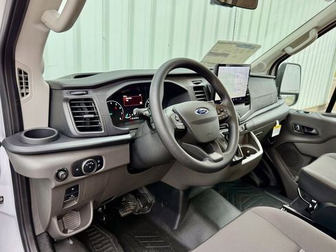 New 2025 Ford Transit 250 148 Medium Roof w/ Load Area Protection Package RWD image 9