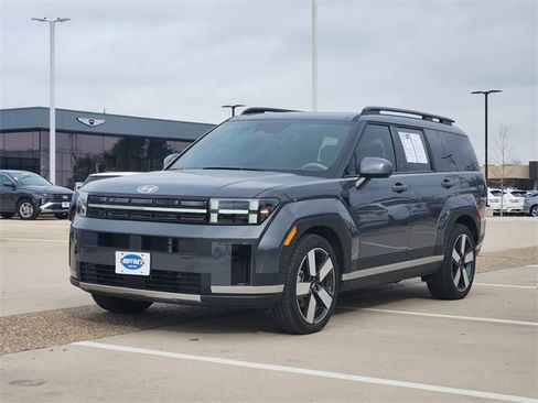 Certified 2025 Hyundai Santa Fe Limited image 2