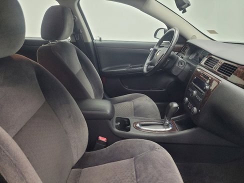 Used 2014 Chevrolet Impala LT w/ LT Sunroof Package image 21
