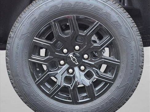 New 2026 Chevrolet Colorado W/T w/ WT Custom Package AWD/4WD image 10