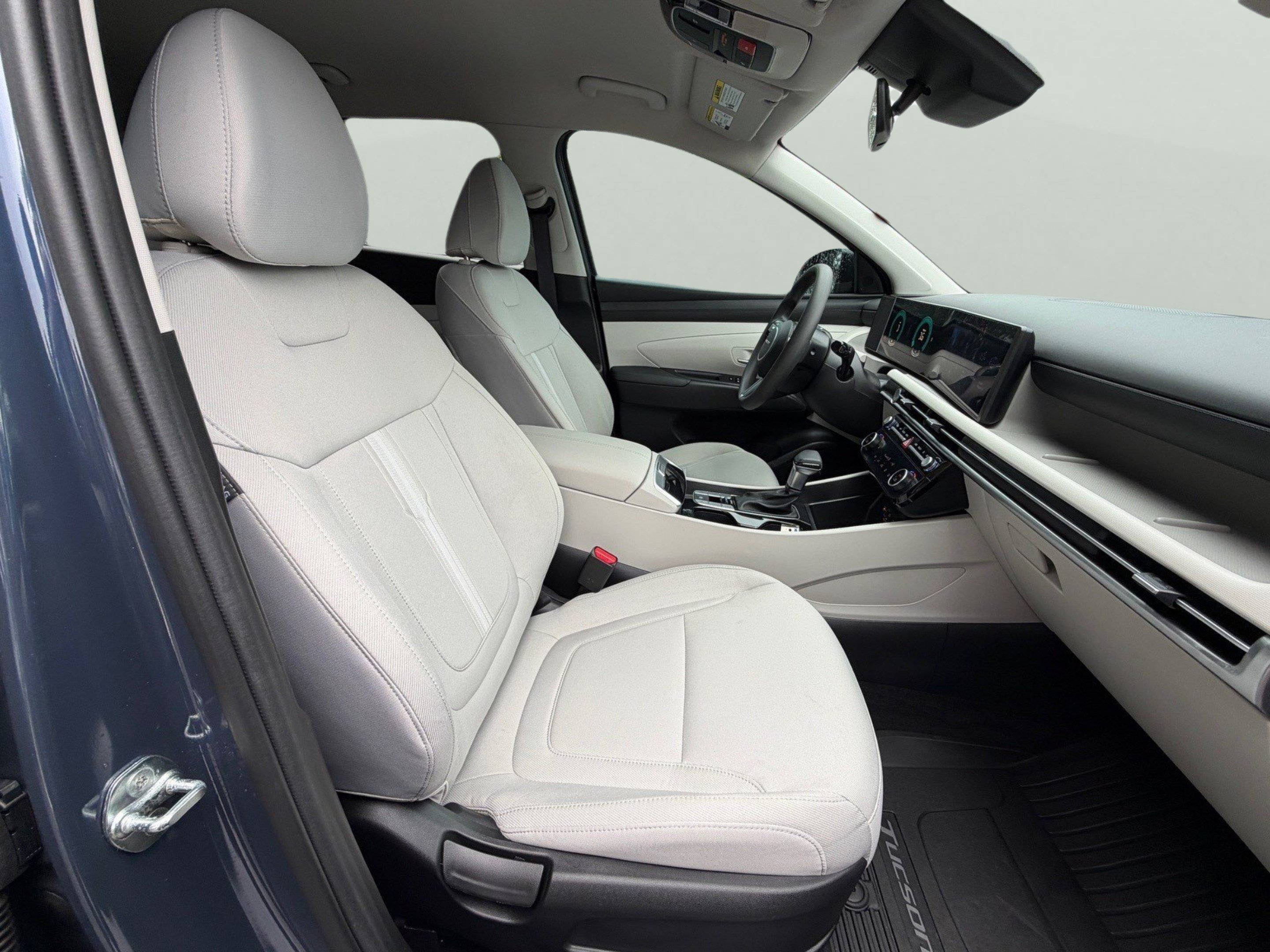 Used 2025 Hyundai Tucson SEL FWD image 27