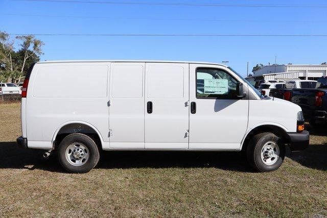 New 2025 Chevrolet Express 2500 w/ Driver Convenience Package RWD image 3