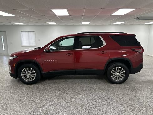 Used 2023 Chevrolet Traverse LT w/ LPO, Floor Liner Package AWD/4WD image 5