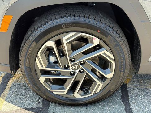 New 2026 Hyundai Tucson Limited AWD/4WD image 9