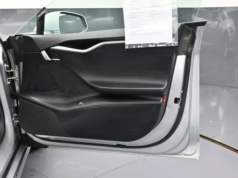 Used 2017 Tesla Model S 75 image 41