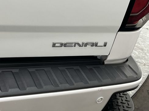 Used 2017 GMC Sierra 1500 Denali w/ Denali Ultimate Package AWD/4WD image 35