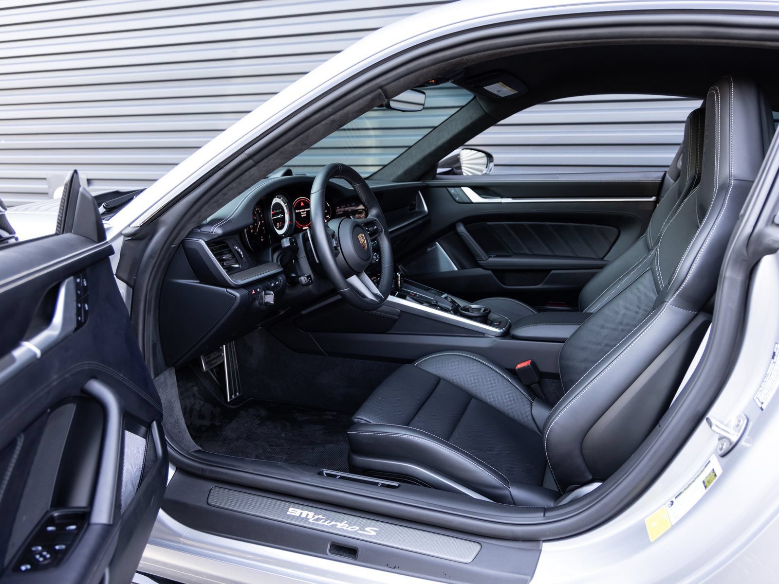 Certified 2024 Porsche 911 Turbo S AWD/4WD image 22