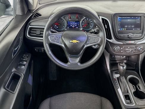 Used 2019 Chevrolet Equinox LT image 16