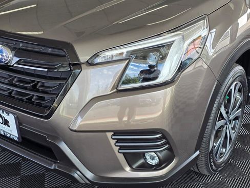 Used 2024 Subaru Forester Limited AWD/4WD image 10