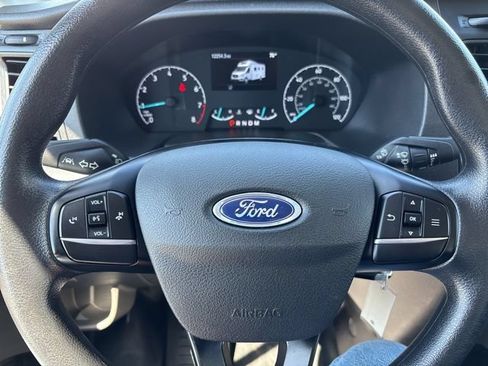 Used 2023 Ford Transit 350 DRW RWD image 21