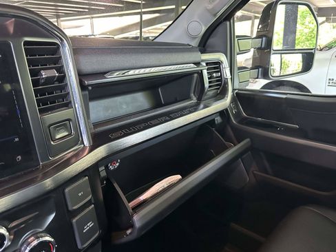 Certified 2026 Ford F250 Lariat AWD/4WD image 21