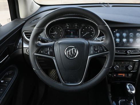 Used 2019 Buick Encore Preferred image 10