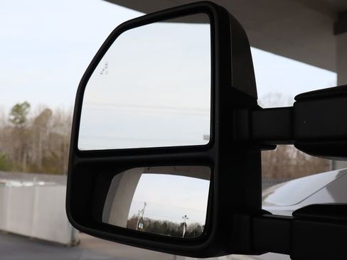 Used 2019 Ford F250 Platinum w/ Platinum Ultimate Package image 13