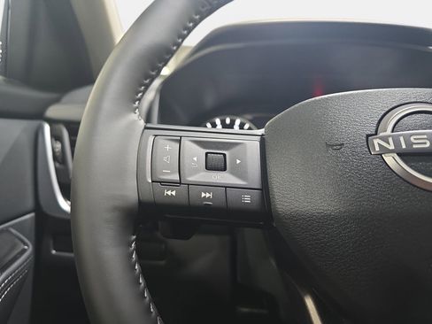 New 2026 Nissan Rogue SV w/ Cold Weather Package FWD image 17