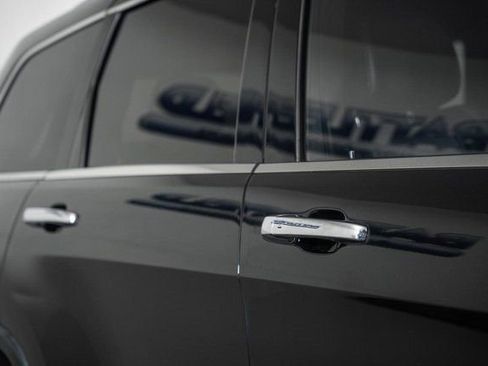 Used 2014 Jeep Grand Cherokee Limited image 19