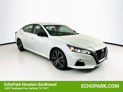 Used 2022 Nissan Altima 2.5 SR
