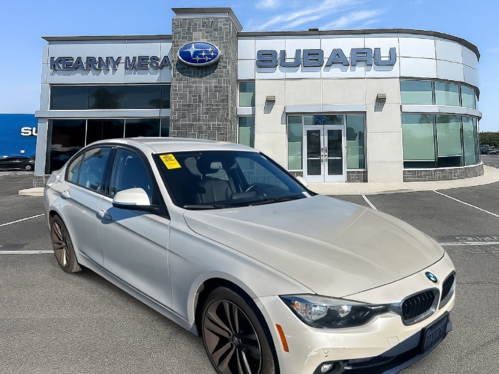 Used 2016 BMW 328i Sedan RWD image 3
