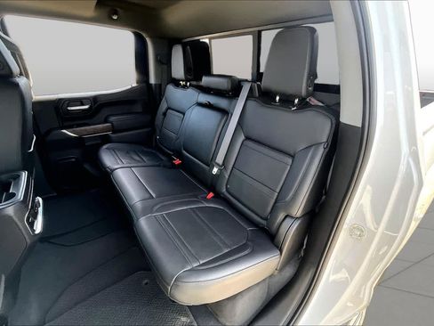 Used 2022 GMC Sierra 1500 Denali RWD image 21