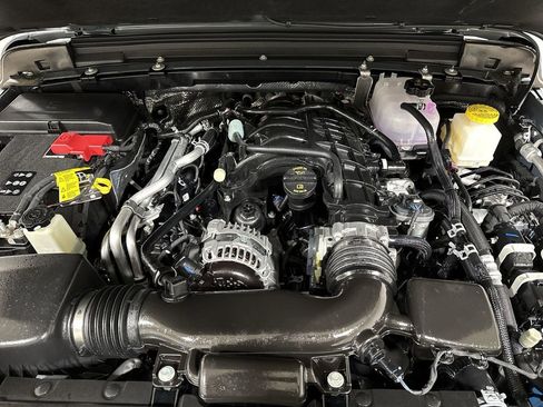 New 2026 Jeep Gladiator Sport AWD/4WD image 23