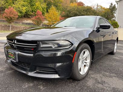 Used 2017 Dodge Charger SE w/ Popular Equipment Group