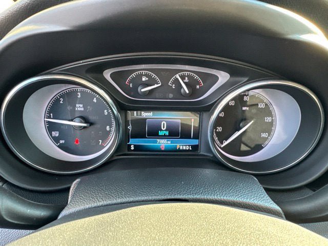 Used 2020 Buick Envision Essence AWD/4WD image 13