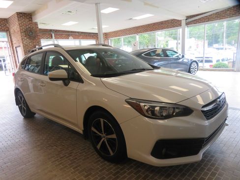 Used 2022 Subaru Impreza 2.0i Premium AWD/4WD image 68