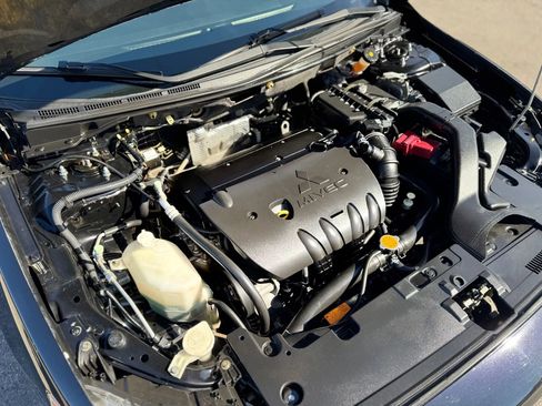 Used 2011 Mitsubishi Lancer ES image 32