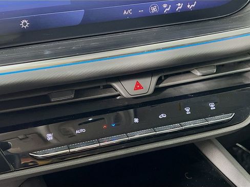 Certified 2024 Buick Envision Preferred image 15