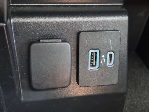 Used 2021 Ford Explorer ST w/ ST Street Pack AWD/4WD image 33