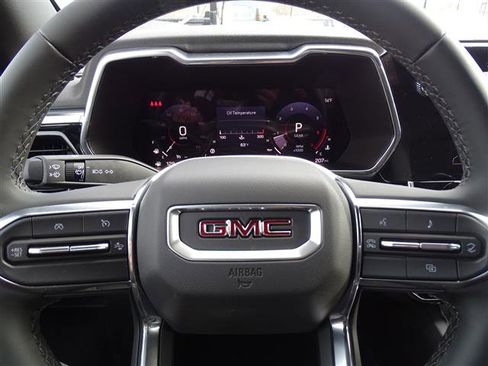 New 2025 GMC Canyon Elevation w/ Convenience Package image 12