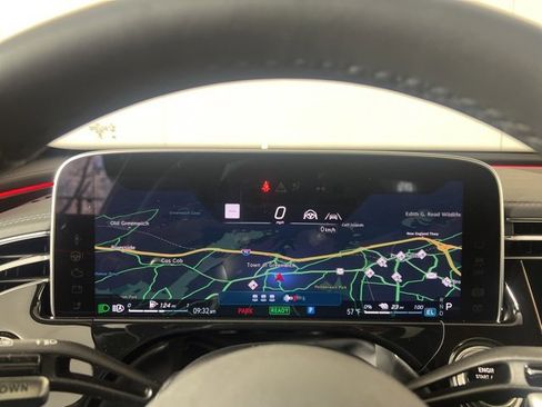 Used 2025 Mercedes-Benz E 53 AMG e 4MATIC Sedan image 23