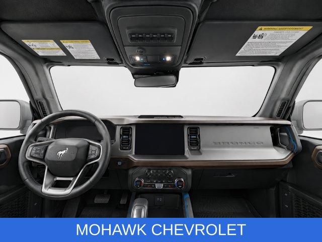 Used 2023 Ford Bronco Outer Banks AWD/4WD image 14