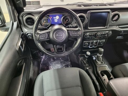 Used 2022 Jeep Wrangler Unlimited Sport w/ Sun And Sound Package AWD/4WD image 37